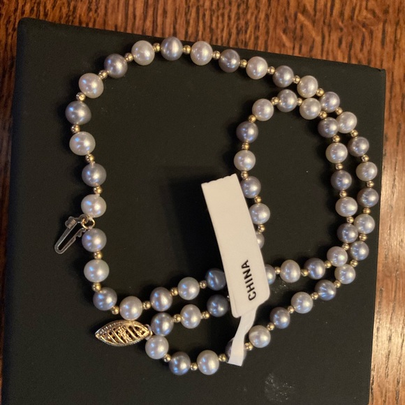 NIB Freshwater Pearl 2-strand white and gray pearl bracelet 14K beads & clasp - Picture 4 of 4